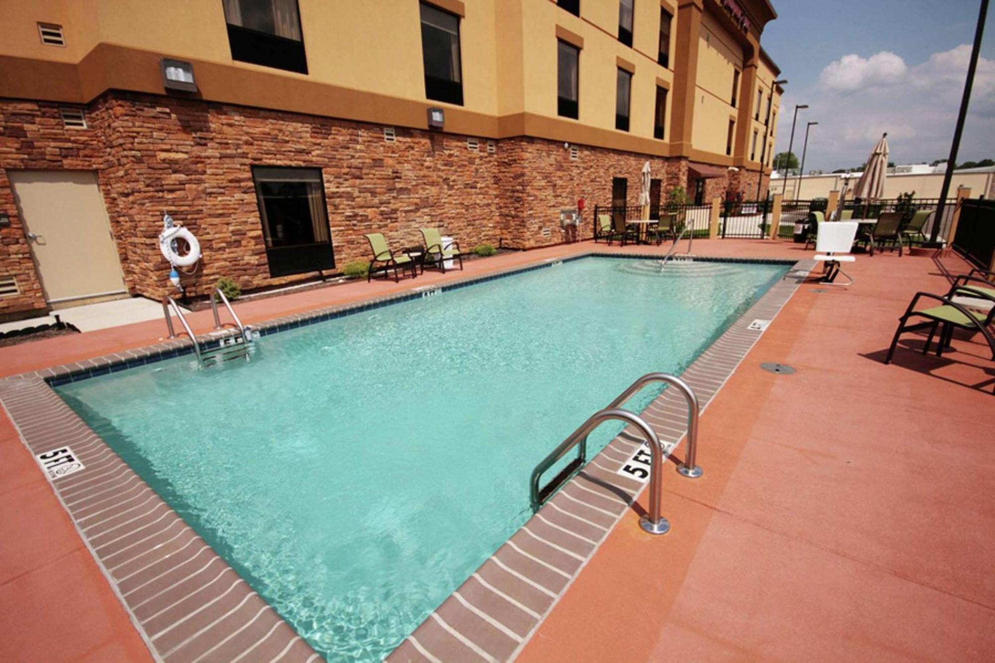 Hampton Inn Milan Eksteriør billede